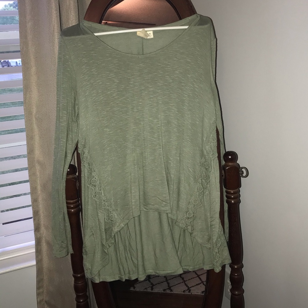 Blouse with Lace